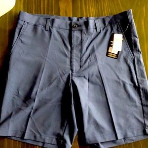 NWT PGA Tour Gold Shorts - 38 Waist / Blue